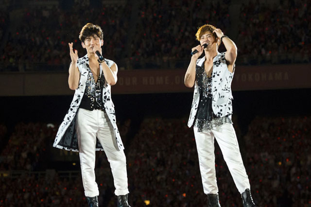 東方神起が日産スタジアムで「東方神起 LIVE TOUR 2013～TIME～ FINAL 