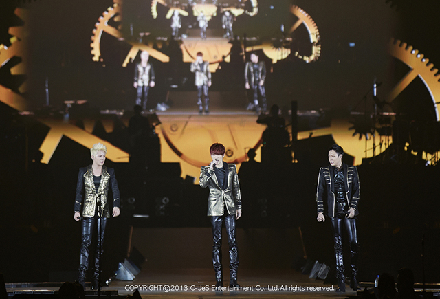JYJ、お帰りなさい！『2013 JYJ Concert in Tokyo Dome-The Return of the JYJ』開催！