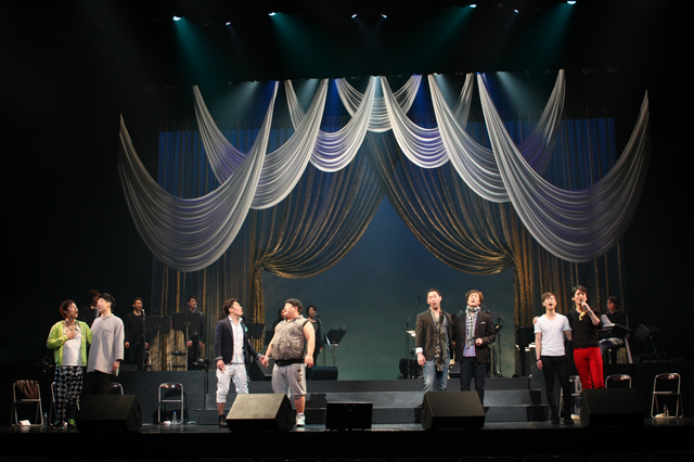 日韓のミュージカル界を代表する俳優たちの夢のコラボレーションが、青山劇場で実現！