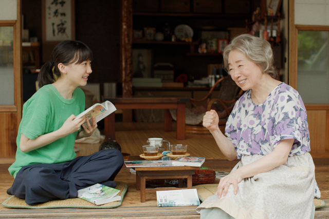 10年ぶりの共演、芦田愛菜と宮本信子が年の差58歳の親友役 映画『メタモルフォーゼの縁側』