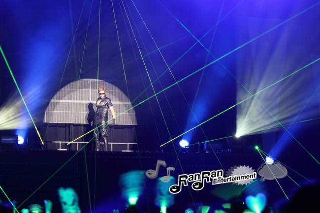キム・ヒョンジュン、『Break Down』初のショーケース開催でファン熱狂！！